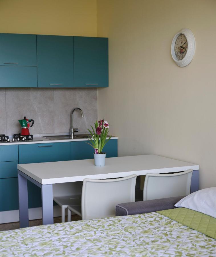 Casa Ierardi - Appartamento Arona Bellavista Buitenkant foto